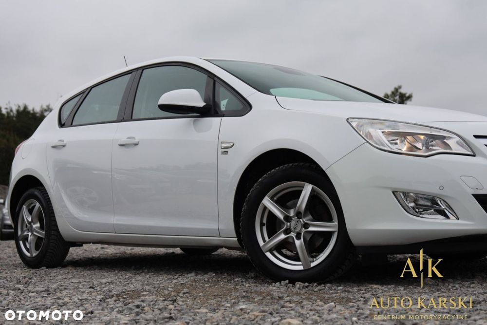 Opel Astra - 13