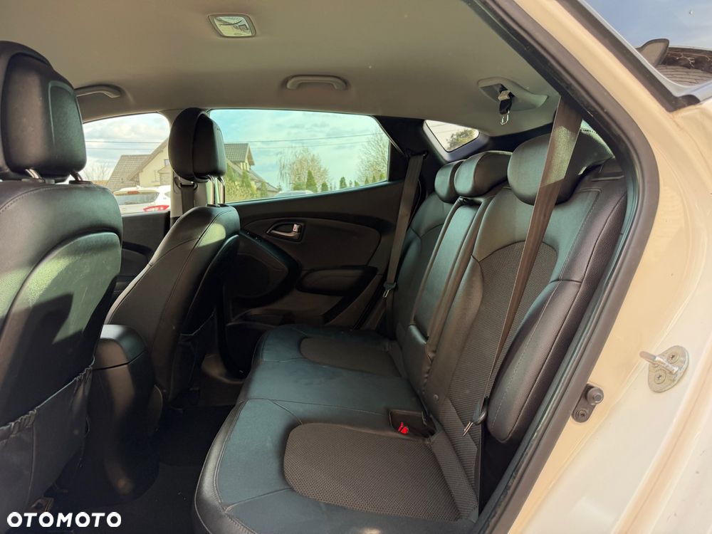 Hyundai ix35 - 15