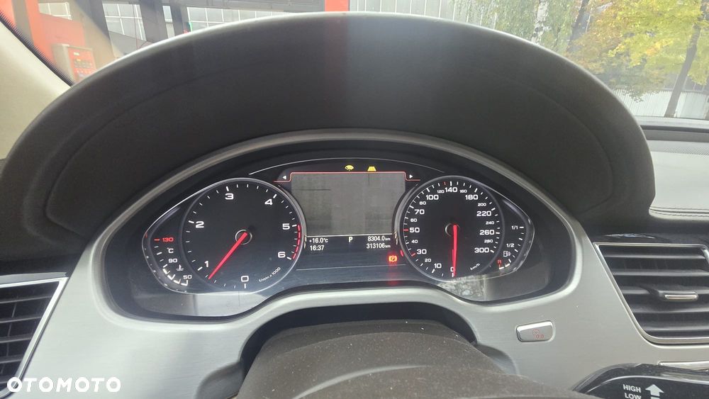 Audi A8 3.0 TDI DPF clean diesel quattro tiptronic Lang - 9