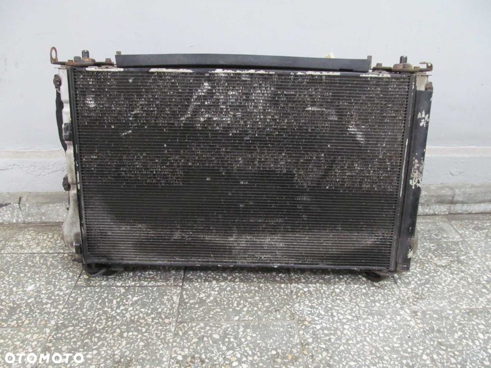 TOYOTA RAV4 III 2.2 D4D CHLODNICE WODY KLIMY KPL 06-12 - 1