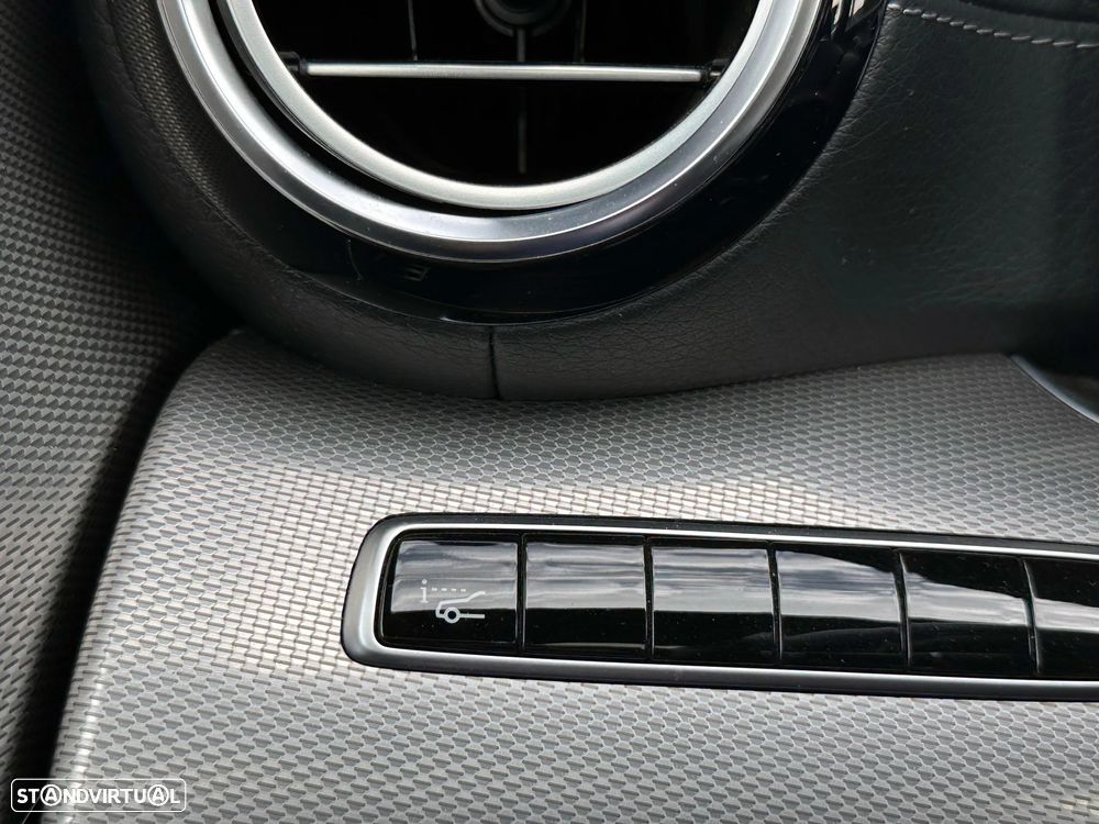 Mercedes-Benz E 300 d AMG designo - 22