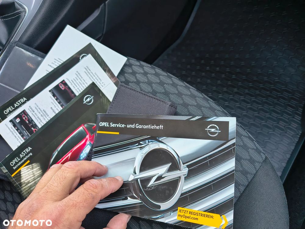 Opel Astra 1.4 Turbo Innovation - 16