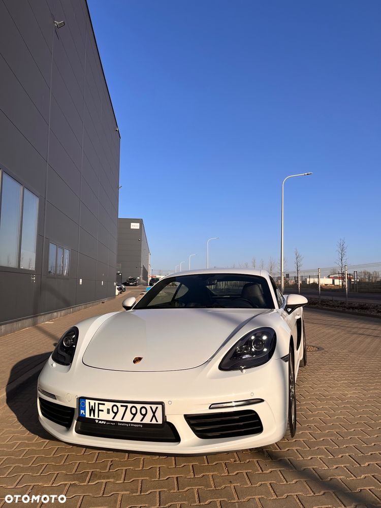 Porsche 718 Cayman - 5
