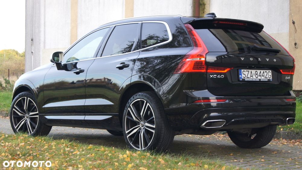 Volvo XC 60 D4 R-Design - 23