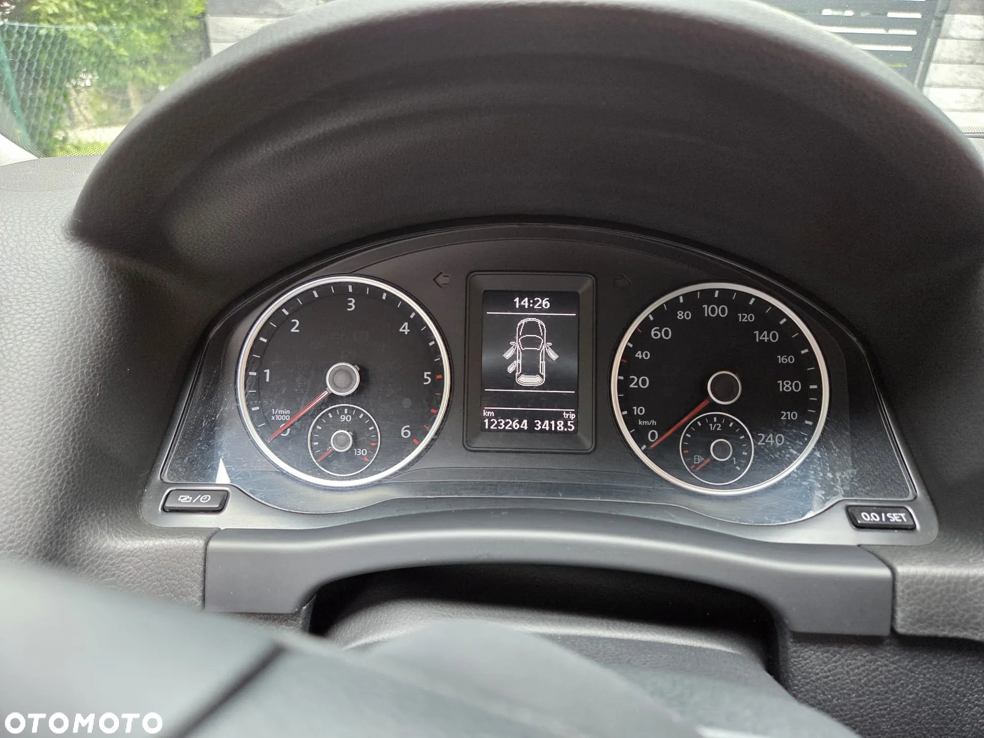 Volkswagen Tiguan - 9