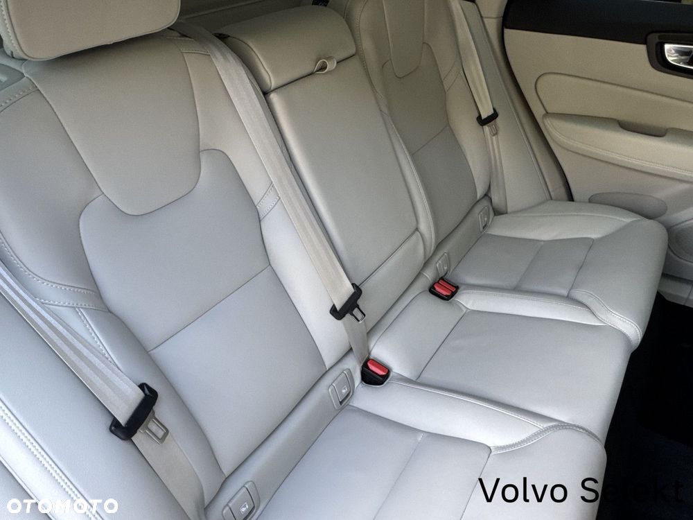 Volvo XC 60 - 13