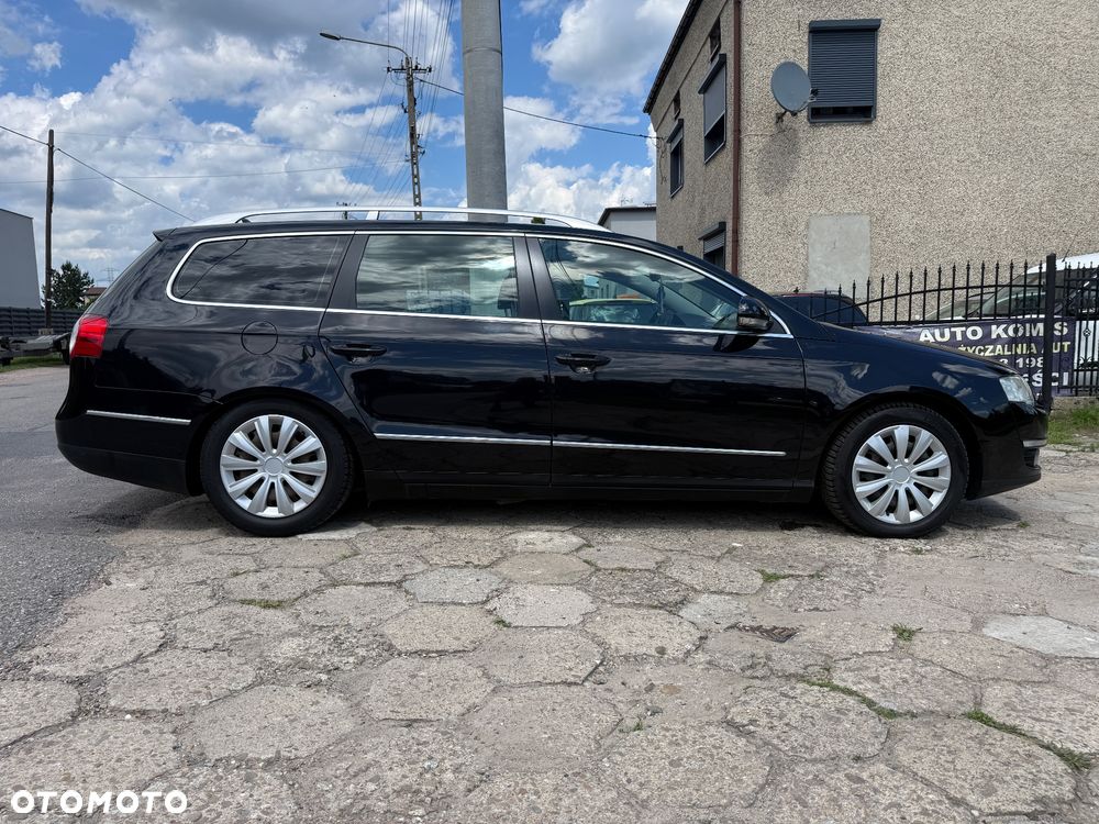 Volkswagen Passat 2.0 TDI Individual Chrom dunkel - 8