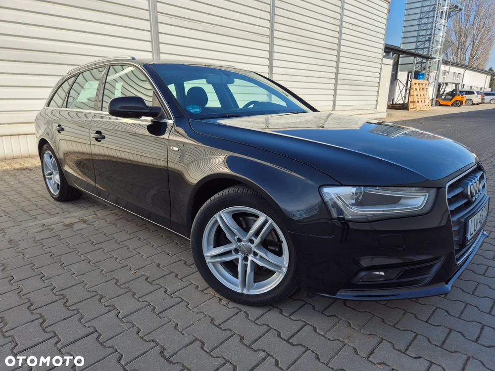 Audi A4 Avant 2.0 TDI DPF clean diesel S line Sportpaket - 20