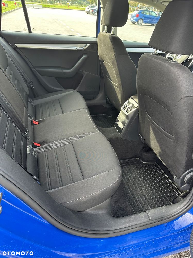Skoda Octavia 2.0 TDI 4x4 DSG Ambition - 14
