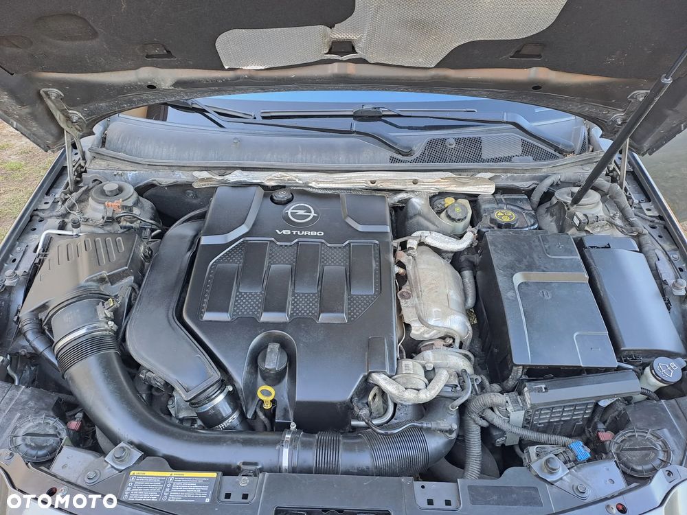 Opel Insignia 2.8 T V6 Cosmo 4x4 - 21