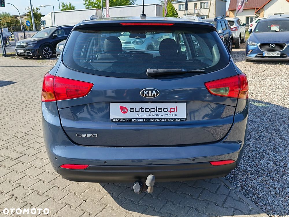 Kia Ceed 1.6 GDI L - 7