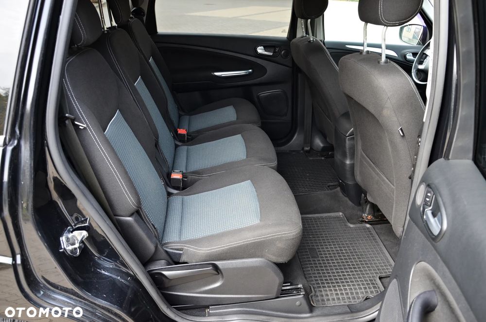 Ford S-Max 2.0 TDCi Ambiente - 34