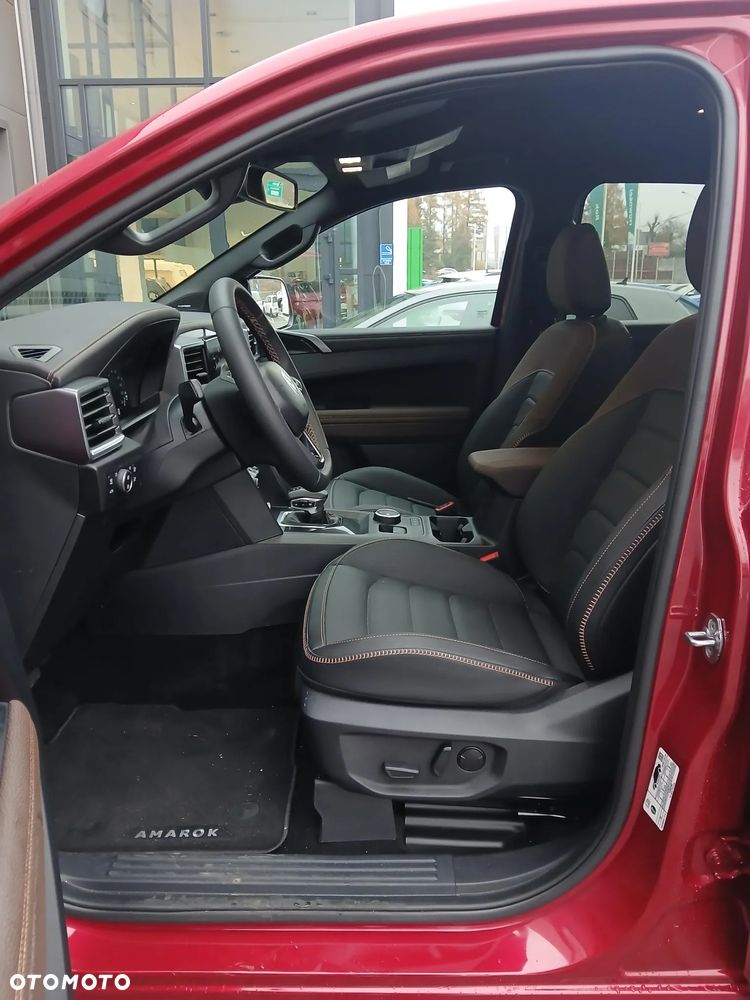 Volkswagen AMAROK - 9