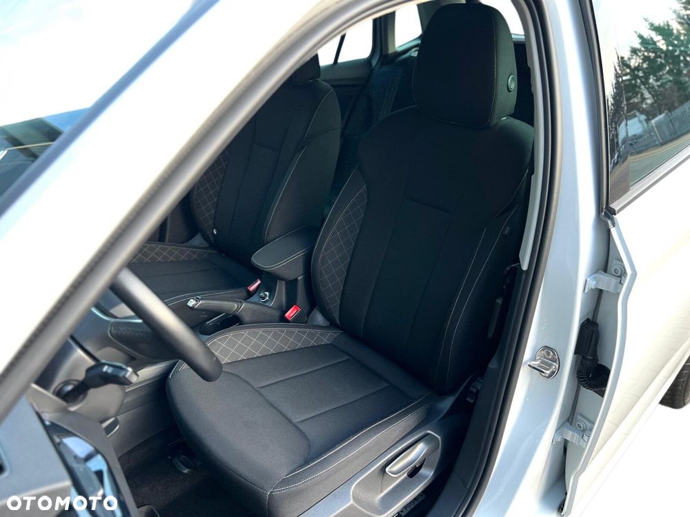 Skoda Kamiq 1.0 TSI Ambition - 17