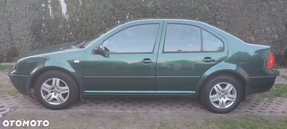 Volkswagen Bora 1.6 Comfortline - 4