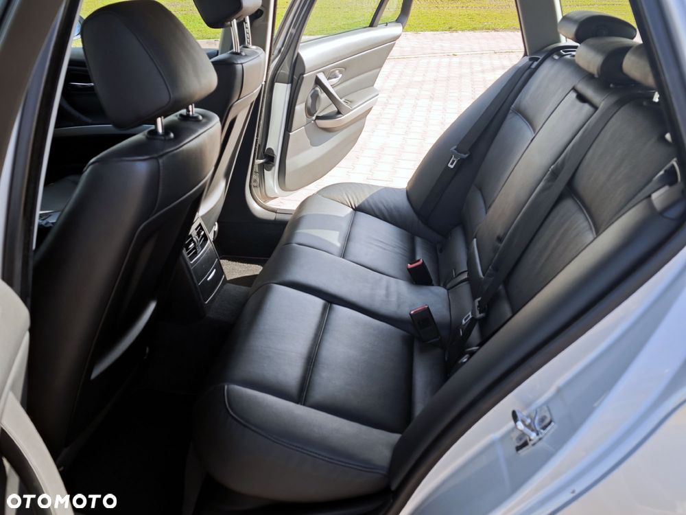 BMW Seria 3 318d - 7