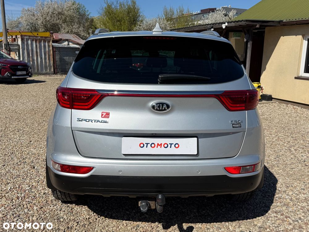 Kia Sportage 2.0 CRDI M - 10