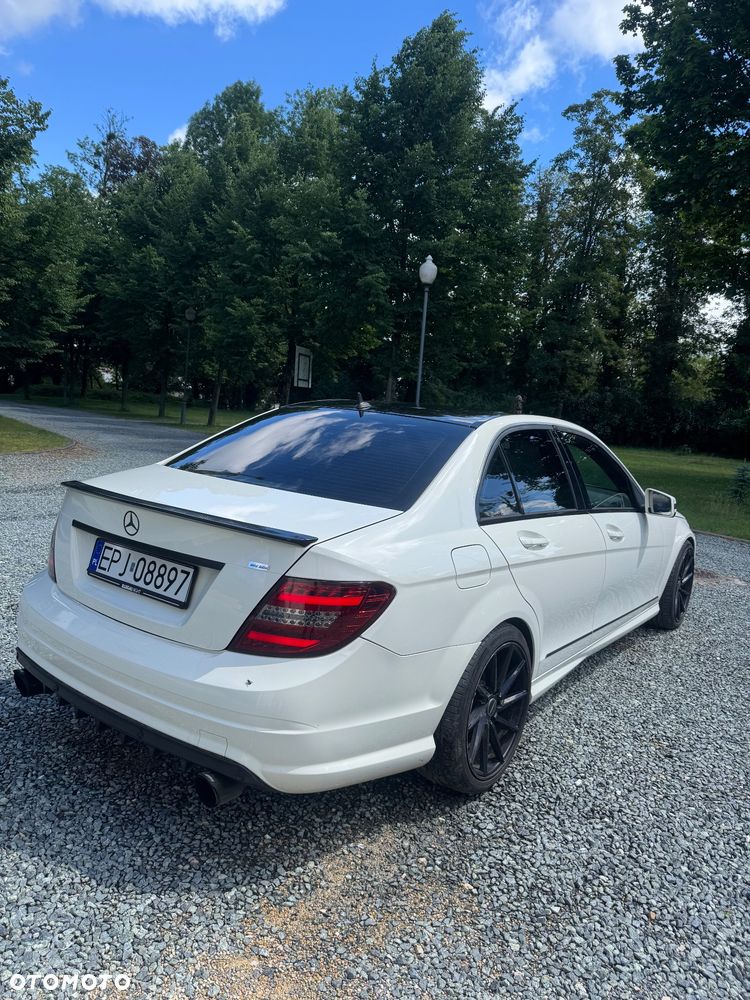 Mercedes-Benz Klasa C 180 Kompressor Avantgarde - 13
