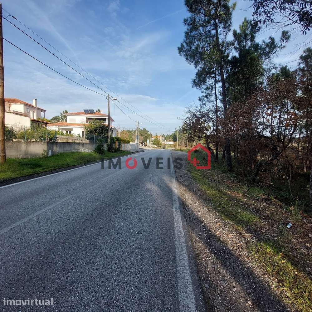 LOTE TERRENO PARA CONSYTRUÇÃO - Grande imagem: 2/4