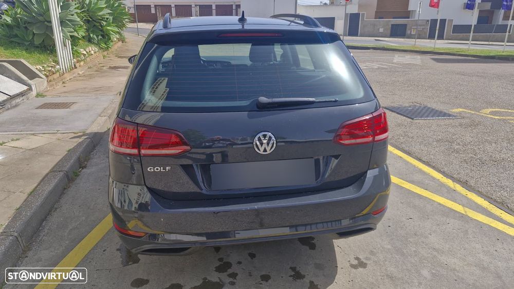 VW Golf Variant 1.0 TSI Confortline - 12