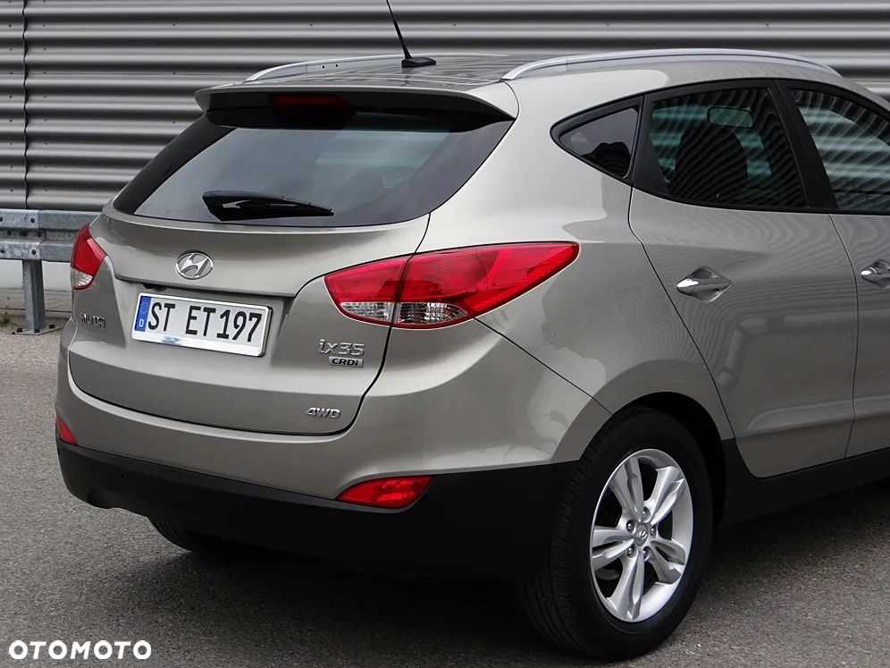 Hyundai ix35 2.0 CRDi 4WD Automatik Premium - 17