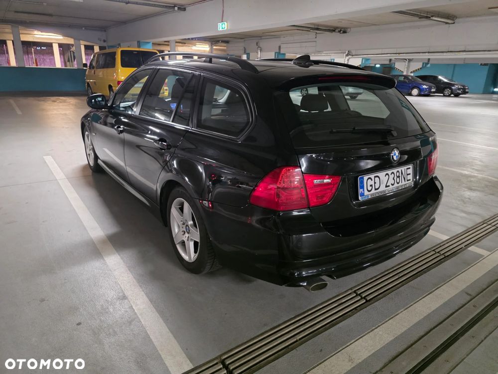 BMW 3 Series 2008 photo 3