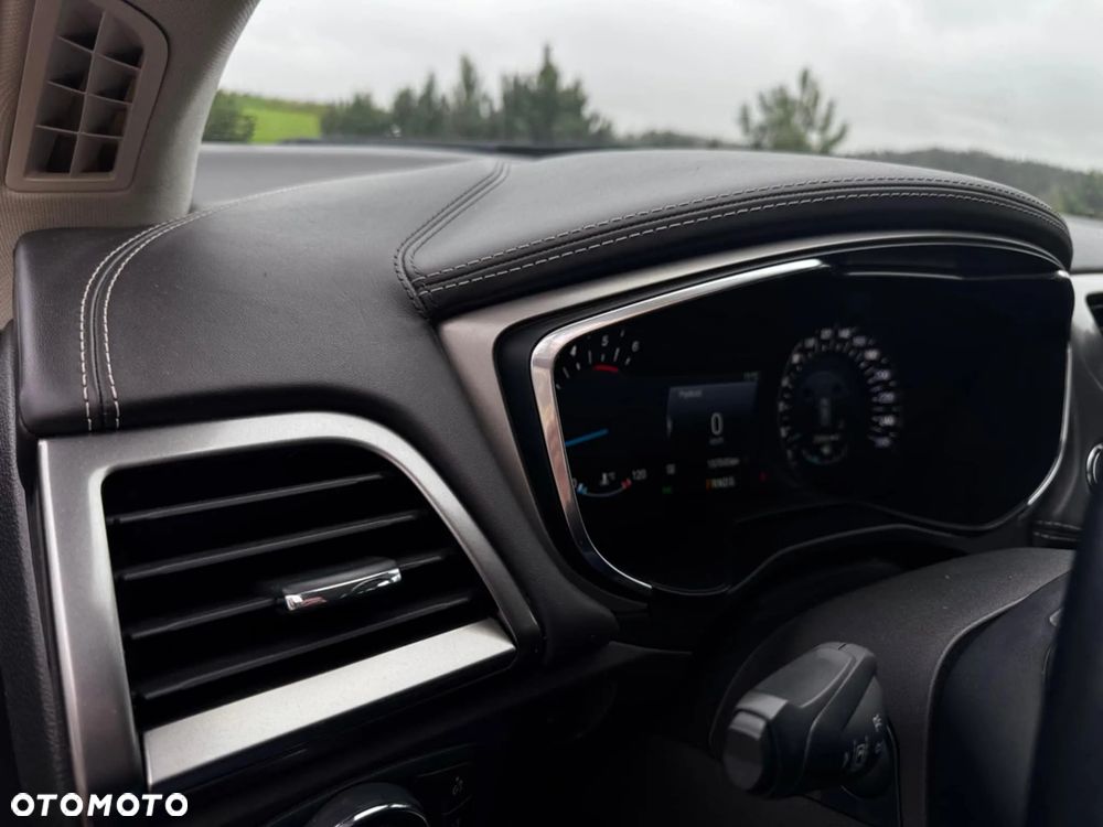 Ford Mondeo 2.0 EcoBlue VIGNALE - 13