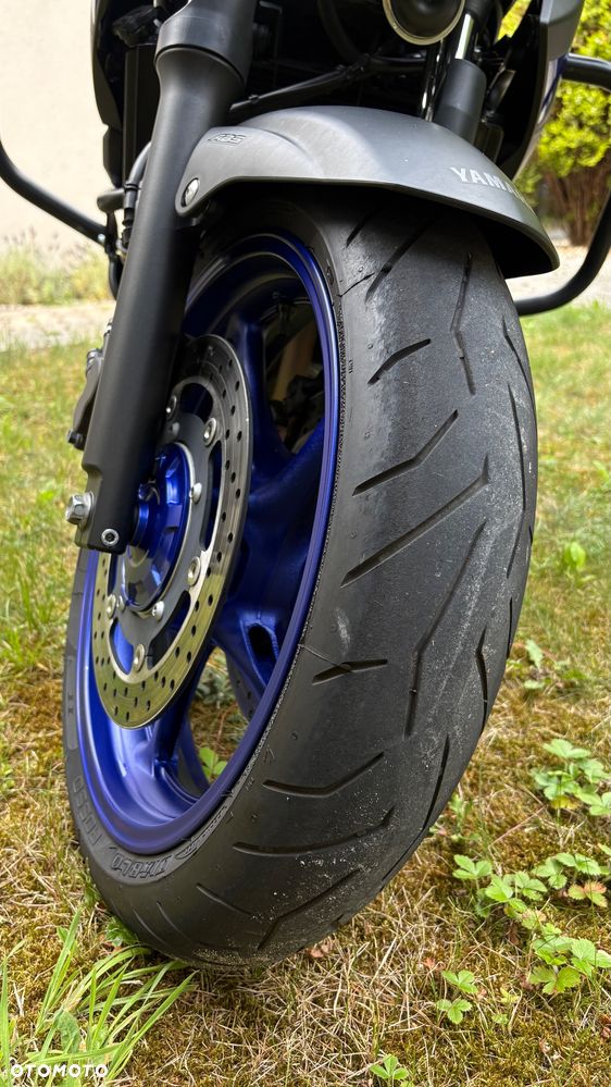 Yamaha XJ - 25