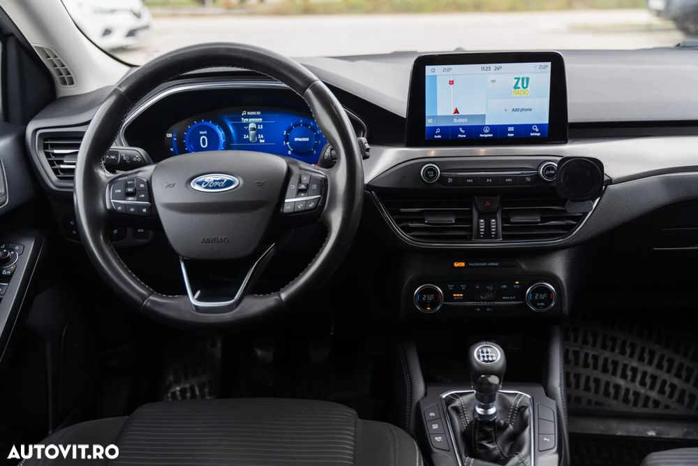 Ford Focus 1.0 EcoBoost Start-Stopp-System TITANIUM - 15