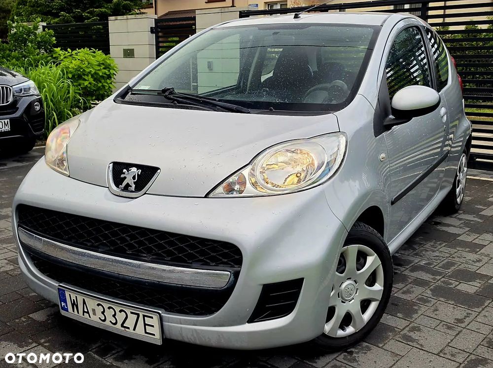 Peugeot 107 1.0 Trendy - 2