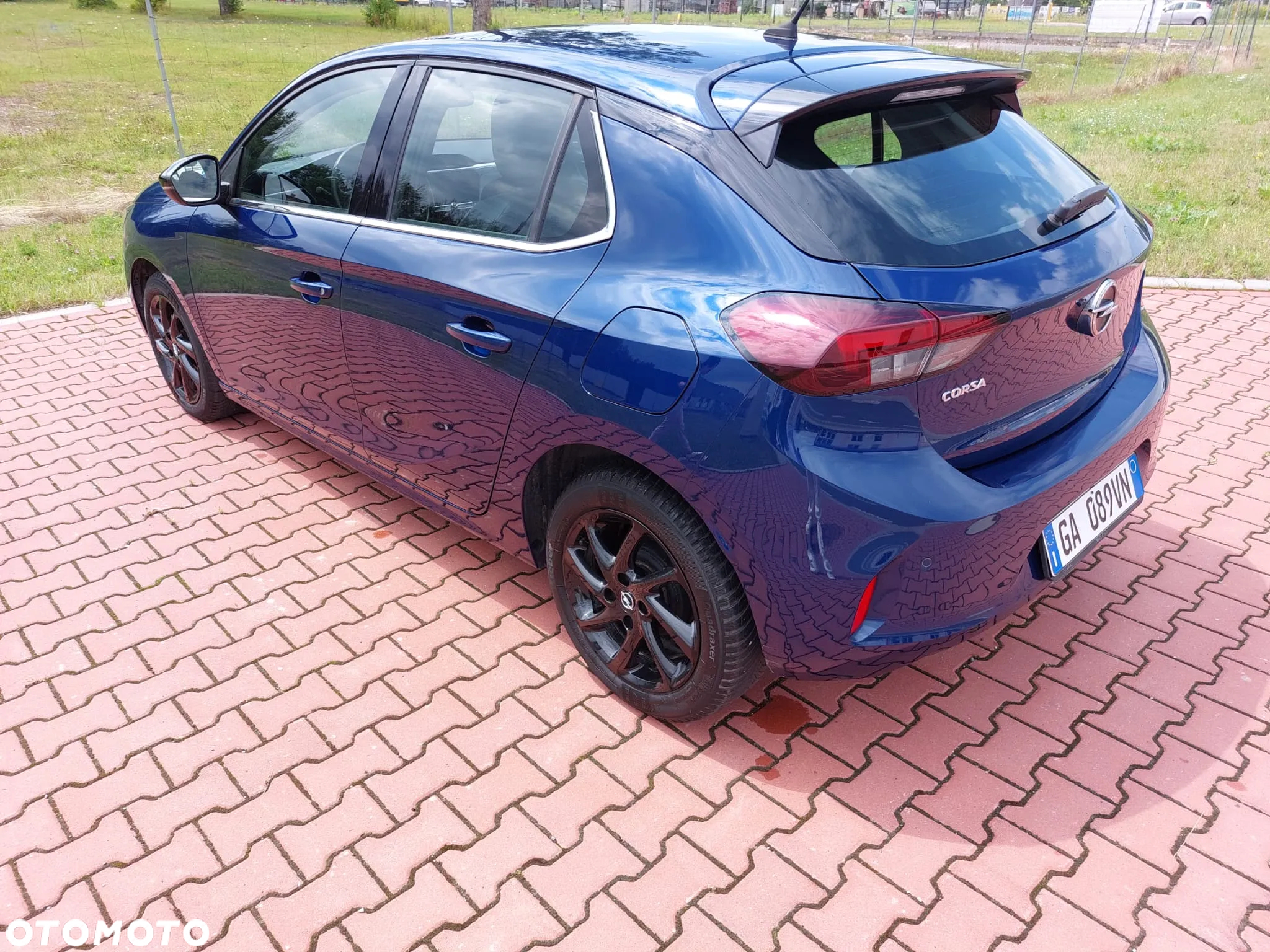 Opel Corsa 1.2 Elegance S&S - 22