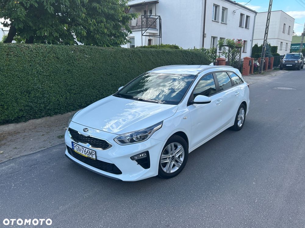 Kia Ceed 1.6 CRDi SCR L - 1