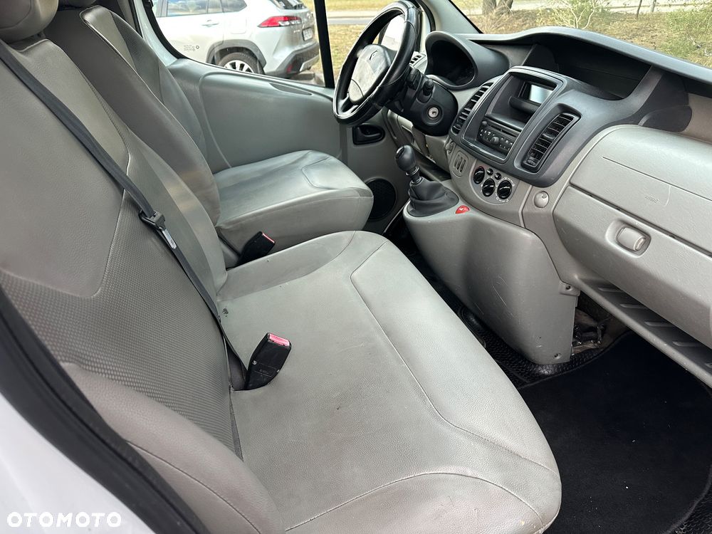 Renault TRAFIC - 18