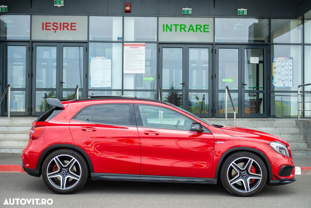 Mercedes-Benz GLA - 19