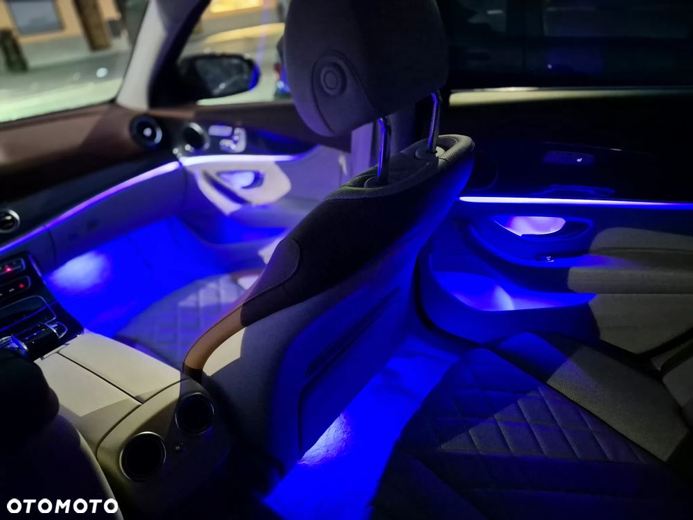 Mercedes-Benz Klasa E 250 Avantgarde - 20