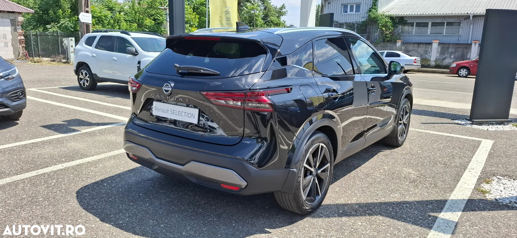 Nissan Qashqai 1.3 l Mild-Hybrid X-Tronic 4WD Tekna Plus - 2