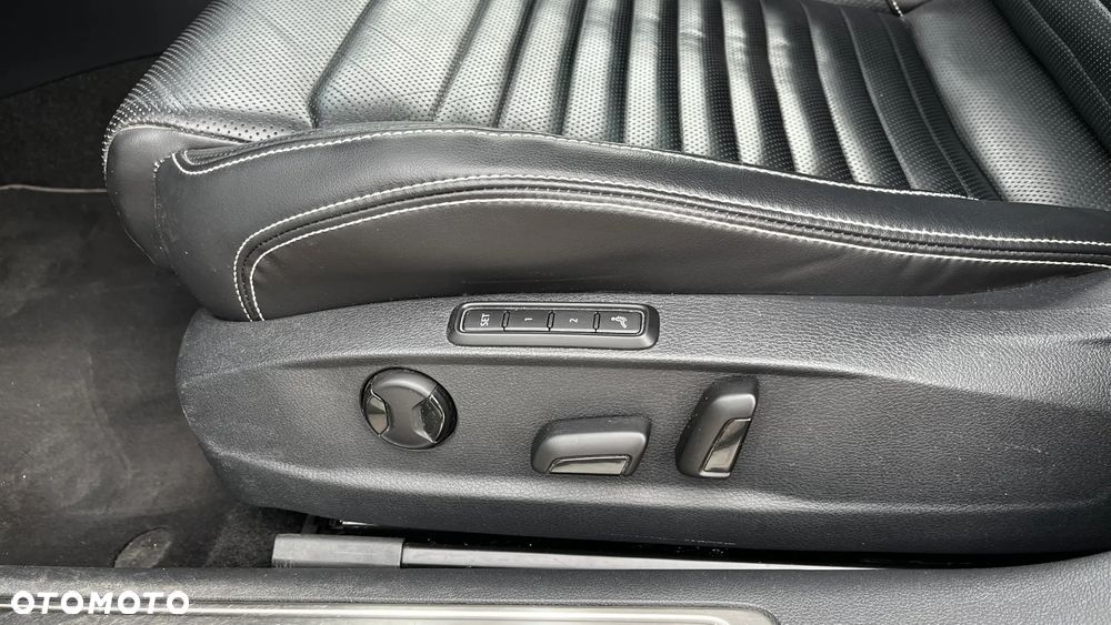 Volkswagen Passat Variant 1.5 TSI EVO Elegance DSG - 7