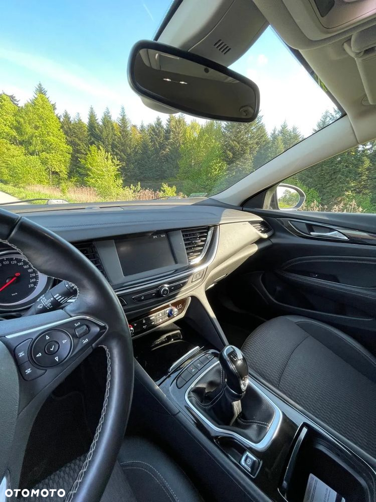 Opel Insignia 1.5 T Elite S&S - 8