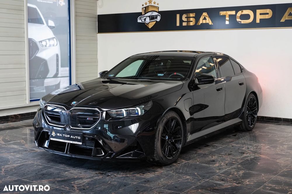 BMW M5 xDrive - 9