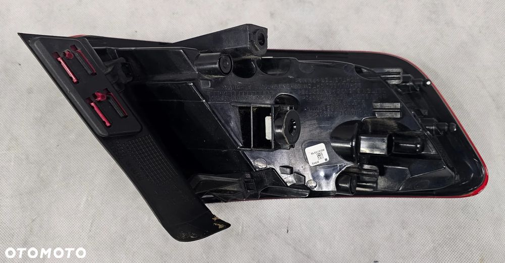 Lampa prawa Audi A3 8V4945096D - 4