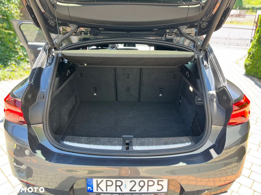 BMW X2 xDrive20d Edition M Mesh - 12