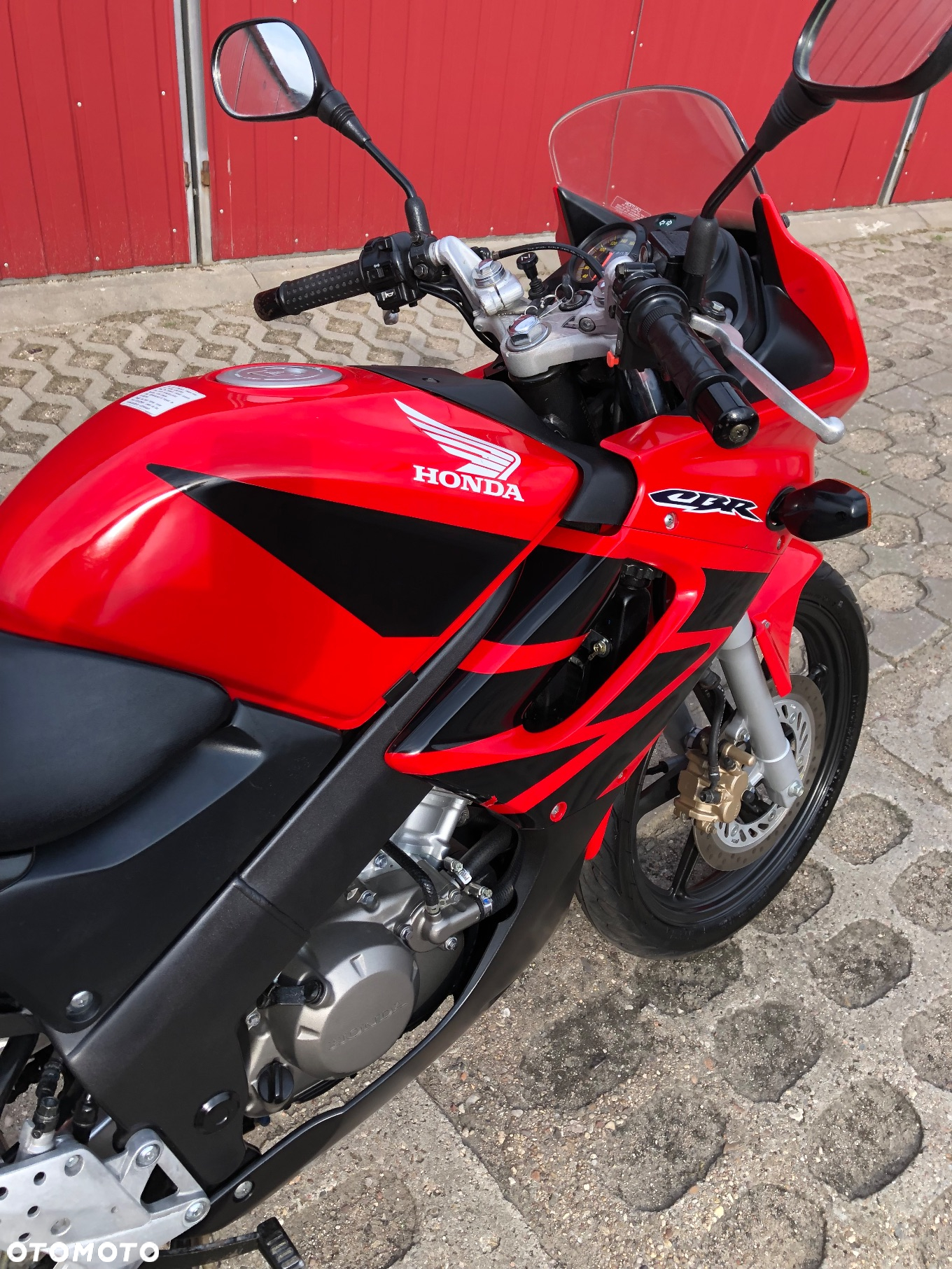 Honda CBR - 19