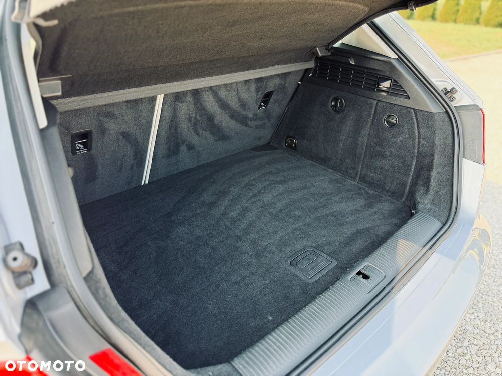 Audi A3 Sportback 1.6 TDI clean diesel Ambiente - 14
