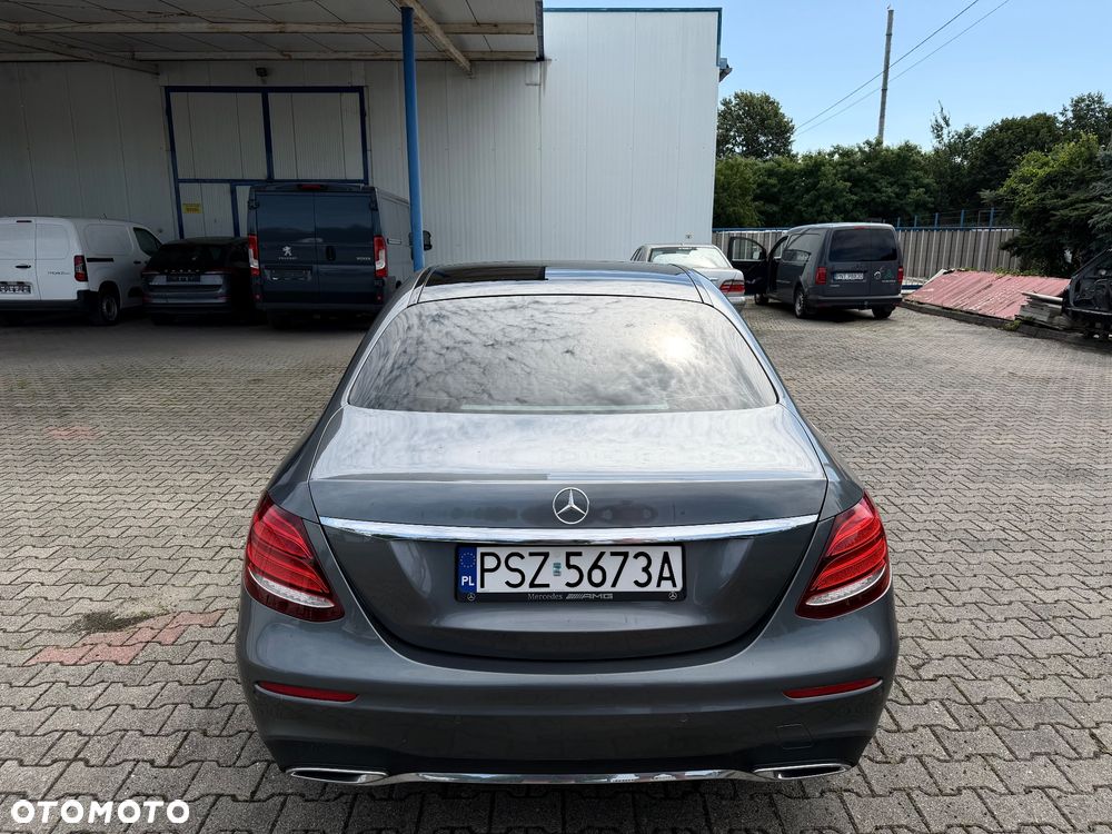 Mercedes-Benz Klasa E 350 D 9G-TRONIC AMG Line - 8