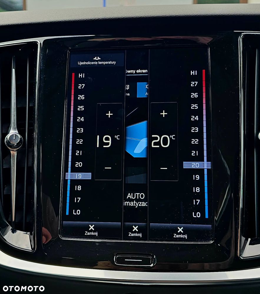 Volvo V60 B3 B Geartronic Momentum Pro - 29
