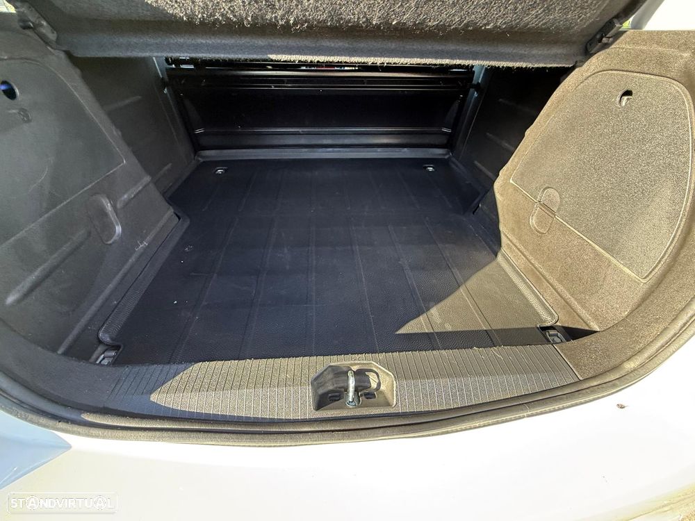 Opel Corsa Van - 5