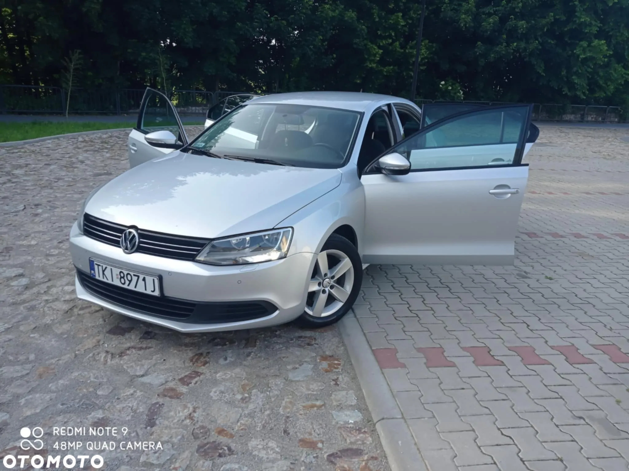 Volkswagen Jetta 1.6 TDI DPF Comfortline - 10
