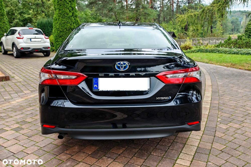 Toyota Camry 2.5 Hybrid Comfort CVT - 4