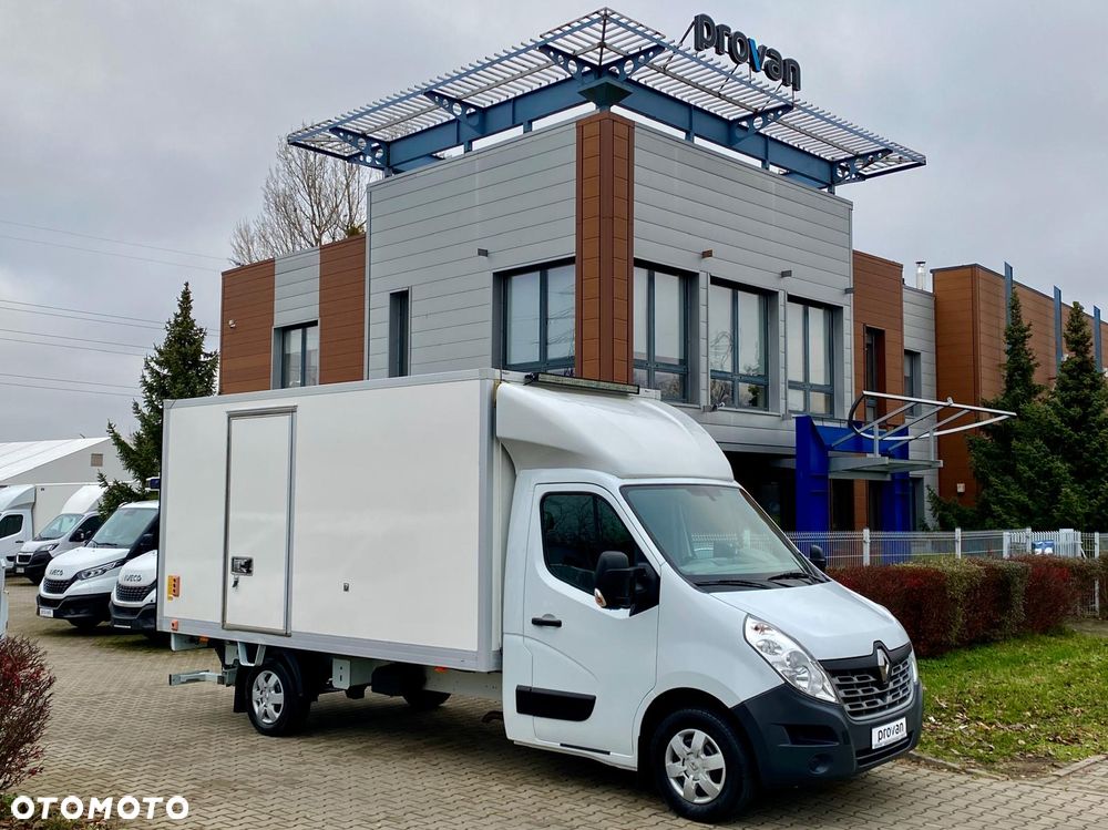 Renault MASTER 2,3 DCI 136KM KONTENER 8EP WINDA ZEPRO NISKI PRZEBIEG