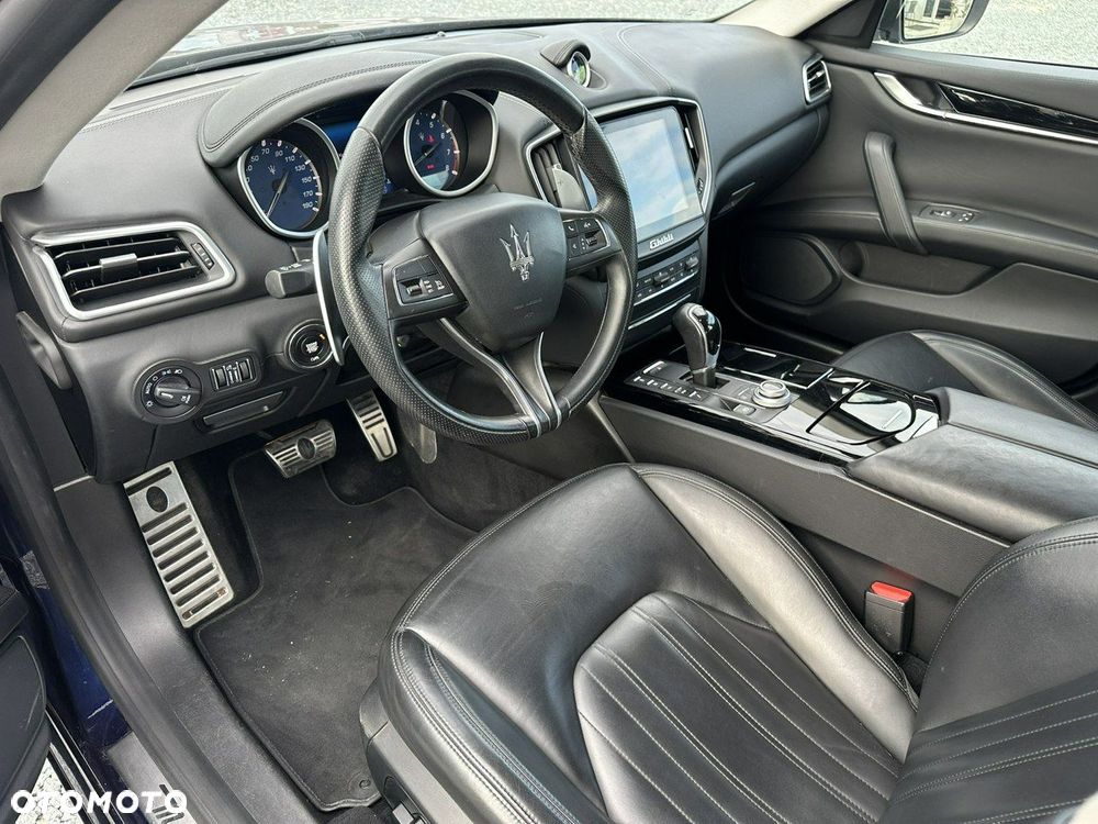 Maserati Ghibli S Q4 - 10